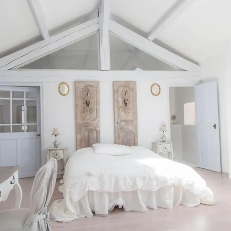 D'elise * Saint-Hippolyte-de-Caton