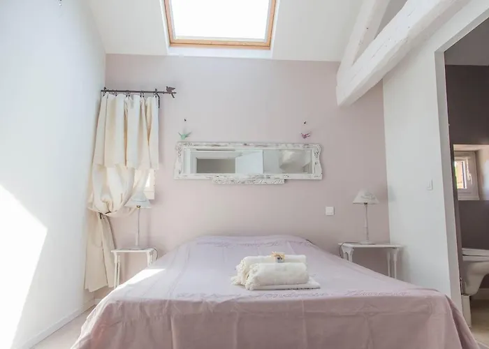 D'elise Saint-Hippolyte-de-Caton