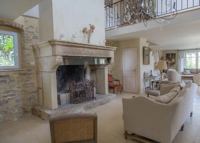 D'elise Saint-Hippolyte-de-Caton